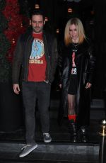 AVRIL LAVIGNE Out for Dinner at Catch Steak in Los Angeles 01/31/2023