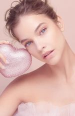 BARBARA PALVIN for Judith Leiber Couture Spring 2023