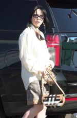BILLIE EILISH Arrives at Super Bowl LVII at State Farm Stadium in Glendale 02/12/2023