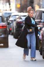 BISY PHILIPPS Out and About in New York 02/19/2023