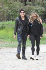 BRAUNQYNN WINDHAM-BURKE and JENNIFER SPINNER Out Hiking at Runyon Canyon in Los Angeles 01/31/2023