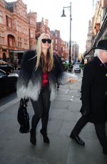 CAPRICE BOURRET Out for Dinner at Scott