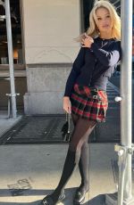 CAROLINA V MARIE - Instagram Photos 02/21/2023