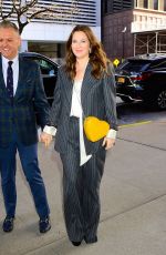 DREW BARRYMORE Out in New York 02/07/2023