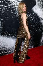 ELIZABETH BANKS at Cocaine Bear Premiere in Los Angeles 02/21/2023