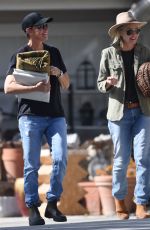 ELLEN DEGENERES and PORTIA ROSSI Shopping for Antiques in Santa Barbara 02/10/2023