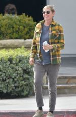 ELLEN DEGENERES Out for Lunch with a Friend in Los Angeles 02/16/2023