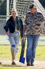 GWEN STEFANI and Blake Shelton Out in Los Angeles 02/26/2023