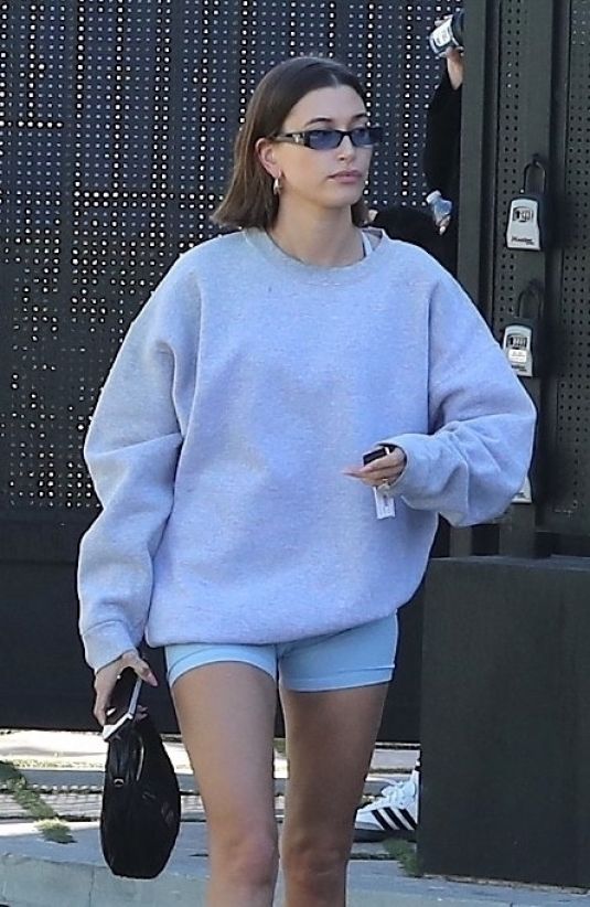 HAILEY BIEBER Heading to Pilates in Los Angeles 02/09/2023 – HawtCelebs