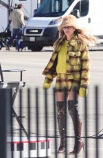 HEIDI KLUM and Her Contestants film Germany