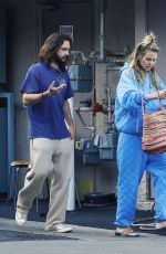 HEIDI KLUM and Tom Kaulitz Bring Their Dog to the Vet in Studio City 02/19/2023