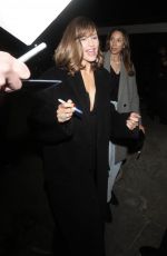 JENNIFER GARNER Greet Fans Outside Party Down Premiere in Westwood 02/22/2023