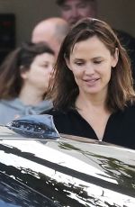 JENNIFER GARNER Out with Friends in Santa Monica 02/13/2023