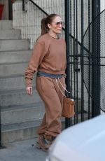 JENNIFER LOPEZ Arrives at Dance Studio in Los Angeles 02/16/2023