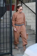 JENNIFER LOPEZ Arrives at Dance Studio in Los Angeles 02/16/2023
