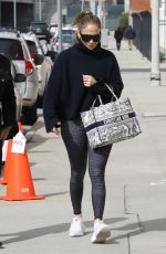 JENNIFER LOPEZ Heading to a Dance Studio in Los Angeles 02/02/2023