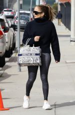 JENNIFER LOPEZ Heading to a Dance Studio in Los Angeles 02/02/2023