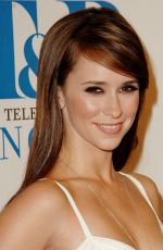 JENNIFER LOVE HEWITT at Museum of Television & Radio Honors Leslie Moonves and Jerry Bruckheimer 09/30/2006