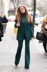 JESSICA CHASTAIN Leaves The View in New York 02/03/2023
