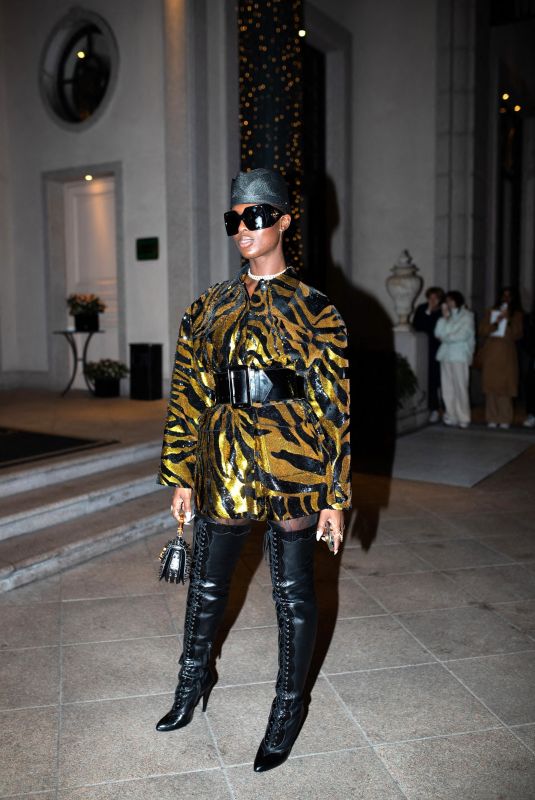 JODIE TURNER-SMITH Arrives at Her Hotel in Milan 02/24/2023