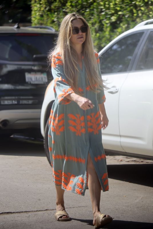 KATE HUDSON Leaves a Spa in Santa Monica 02/10/2023