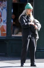 KATE HUDSON Out for Lunch at Bar Pitti in New York 02/20/2023