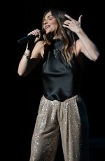 KATHARINE MCPHEE Performs at An Intimate Evening with David Foster in Fort Lauderdale 02/02/2023