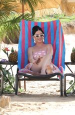 KATY PERRY Filming American Idol at Aulani Resort in Hawaii 02/12/2023