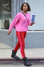 KELLY ROWLAND Out on Valentine