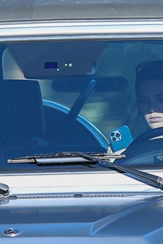 KENDALL JENNER Drives Home After a Yoga Class in Beverly Hills 02/09/2023