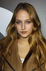 LEELEE SOBIESKI at 2004 GQ Men of the Year Awards