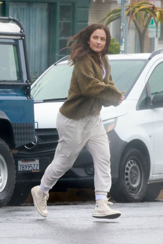 MINKA KELLY Out for Lunch at All Time Restaurant in Los Angeles 02/27/2023