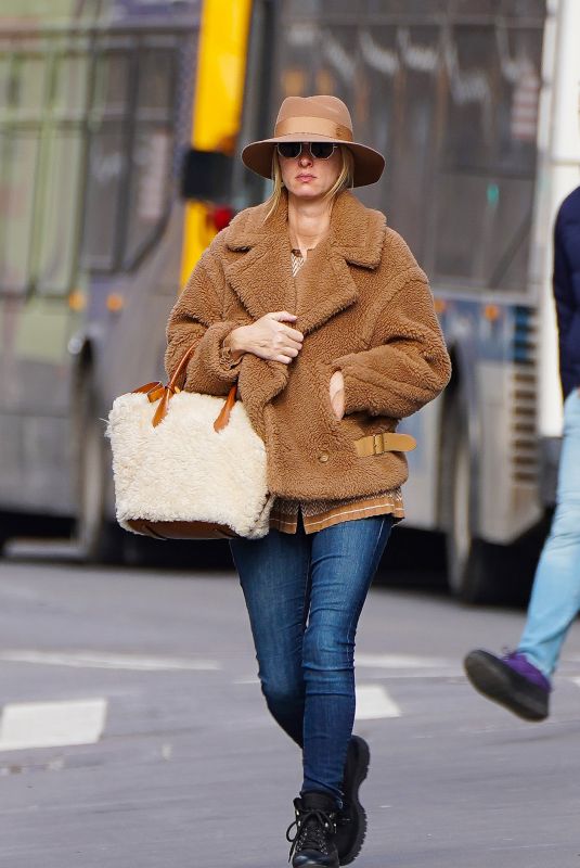 NICKY HILTON Out and About in New York 02/06/2023