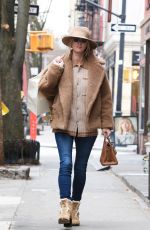 NICKY HILTON Out i New York 02/07/2023