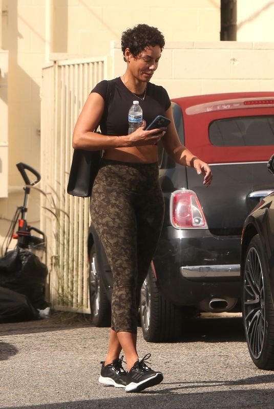 NICOLE MURPHY Leaves a Gym in Los Angeles 02/21/2023