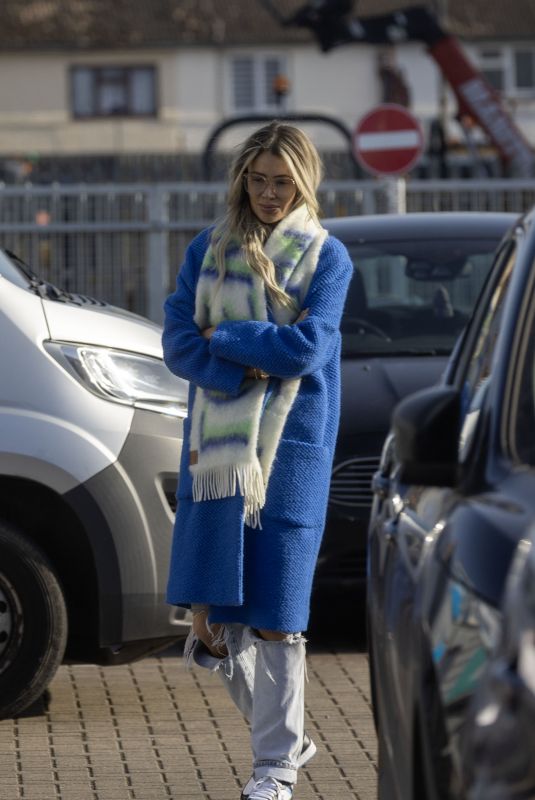 OLIVIA ATTWOOD Filming at Vibez in Aylesford 02/13/2023