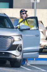 OLIVIA WILDE Spends Time with Her Son at Ice Cream Parlor in Los Angeles 02/20/2023
