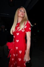 PARIS HILTON Out for Dinner a Craig