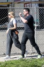 Pregnant CAREY MULLIGAN Heading to Alfred in West Hollywood 02/07/2023