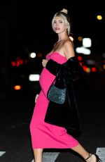 Pregnant DEVON WINDSOR Night Out in New York 02/11/2023