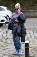 Pregnant GEMMA ATKINSON Arrives at Hits Radio Station in Manchester 02/10/2023