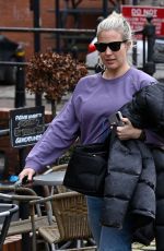Pregnant GEMMA ATKINSON Arrives at Hits Radio Station in Manchester 02/10/2023