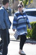 Pregnant KALEY CUOCO Out for Lunch with Her Sister BRIANNA CUOCO and Her Boyfriend Brian Logan Dales in Calabasas 02/20/2023