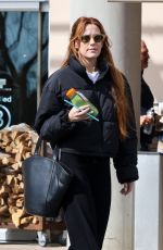 RILEY KEOUGH and Ben Smith Shopping for Groceries in Calabasas 02/16/2023