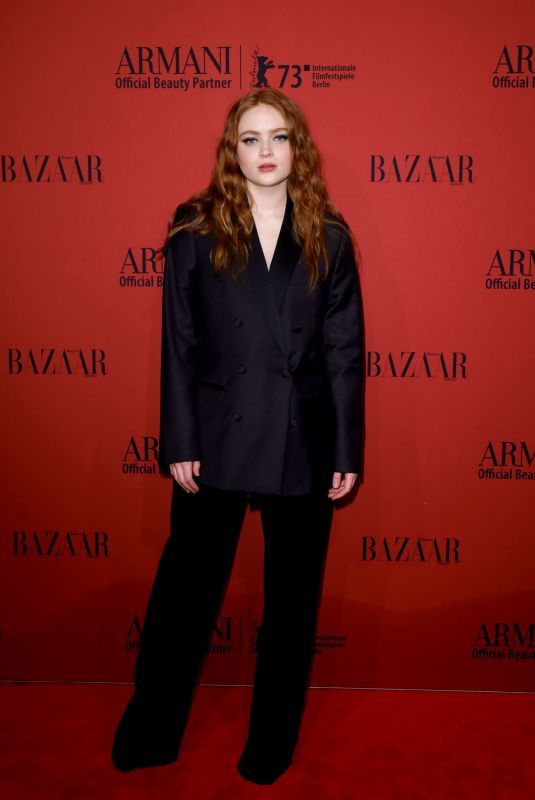 SADIE SINK at Armani Beauty x Harper