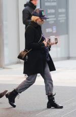 SARAH MICHELLE GELLAR Leaves Her Hotel in New York 02/01/2023