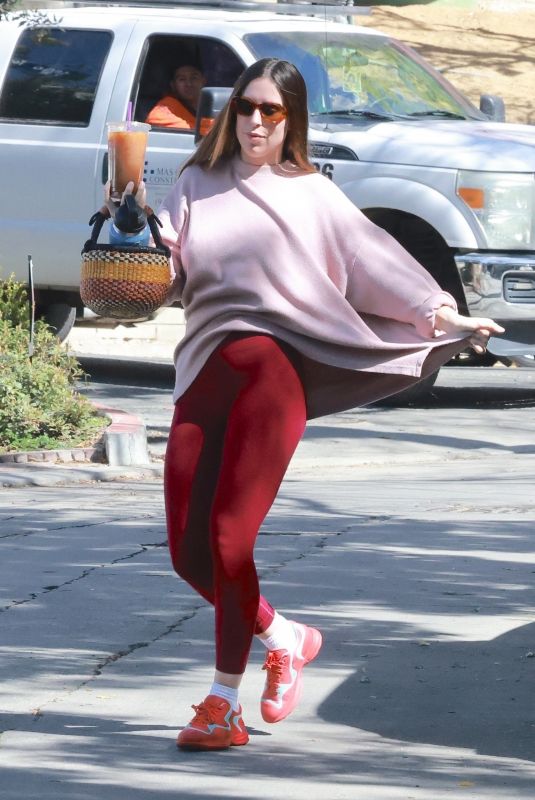 SCOUT WILLIS Visiting a Friend in Los Feliz 02/20/2023