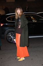 SUKI WATERHOUSE Arrives at Tory Burch Fashion Show in New York 02/13/2023