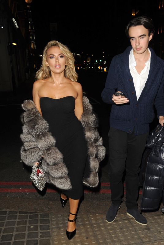 TALLIA STORM Out for Dinner with Her Brother Johny Hartmann at Nusr-Et Steakhouse in London 02/18/2023