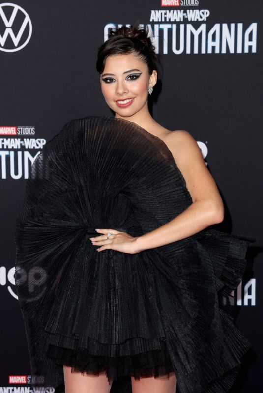 xochitl-gomez-hawtcelebs